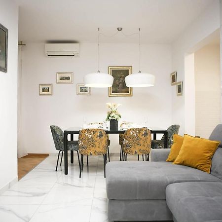 New & Luxury Apartment Tony سبليت المظهر الخارجي الصورة