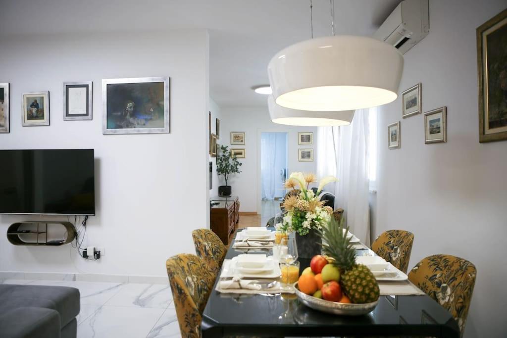 New & Luxury Apartment Tony سبليت المظهر الخارجي الصورة